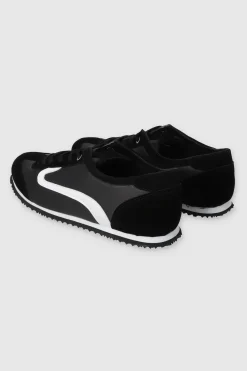 Tenis casual redondeado suede