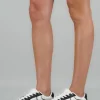 Tenis skater agujetas anchas