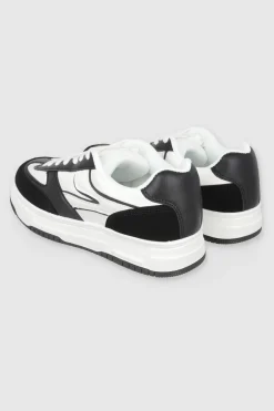 Tenis skater agujetas anchas
