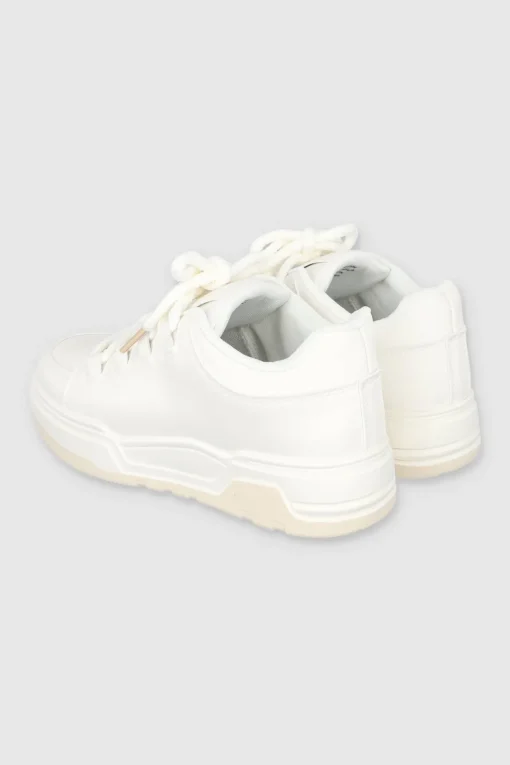 Tenis skater contrastes agujeta chunky