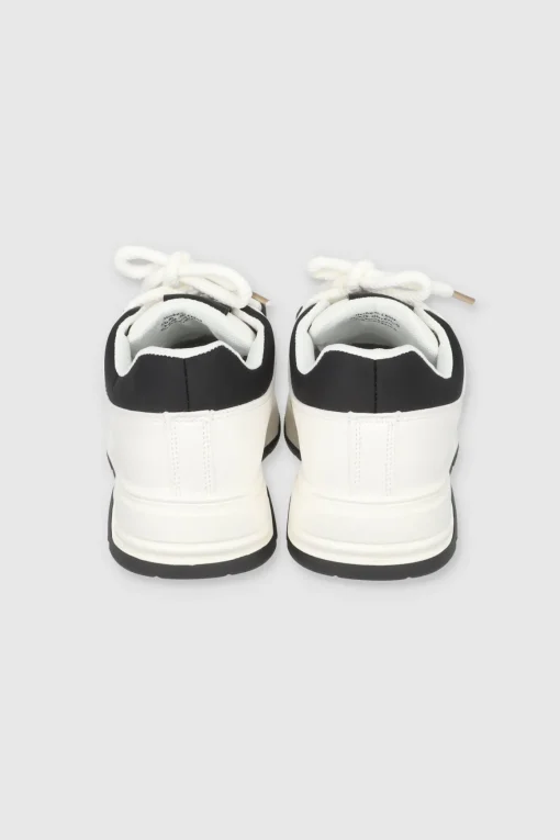 Tenis skater contrastes agujeta chunky