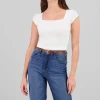 Top liso escote cuadrado manga corta