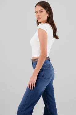 Top liso escote cuadrado manga corta