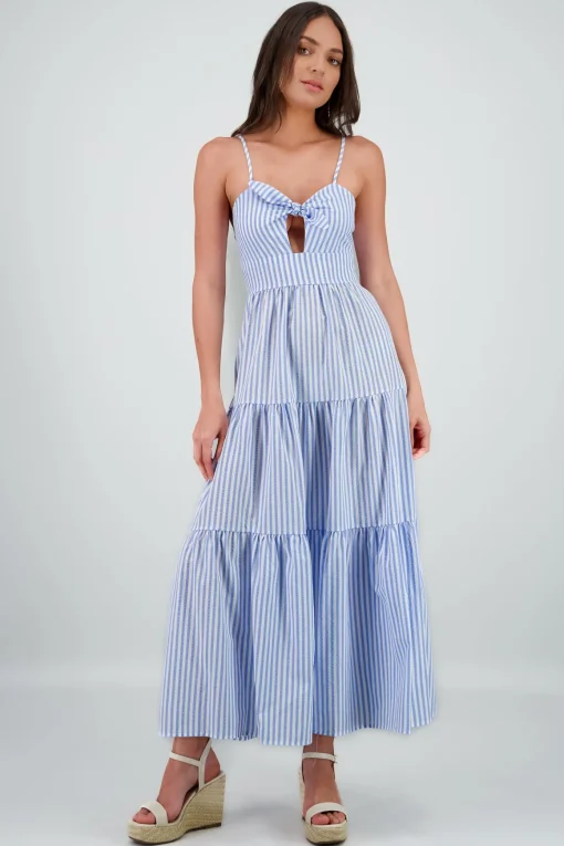 Vestido maxi con rayas con tirantes