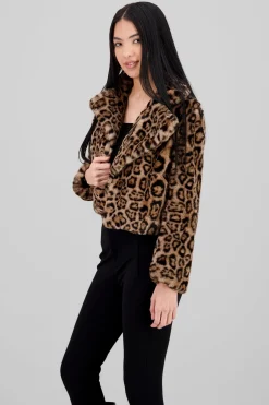 ABRIGO CORTO LEOPARDO