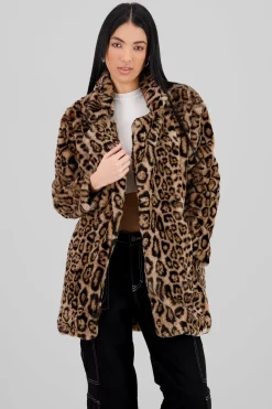 Abrigo largo peluche animal print