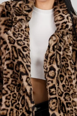 Abrigo largo peluche animal print