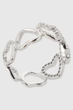 Anillo corazones silueta