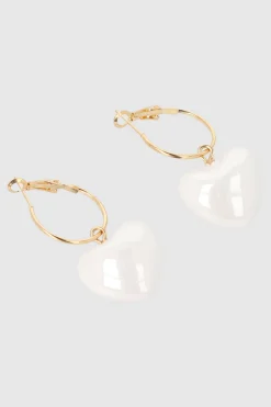 Arracadas corazon nacarado