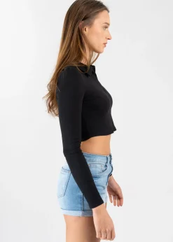 Blusa Corta Cuello Polo