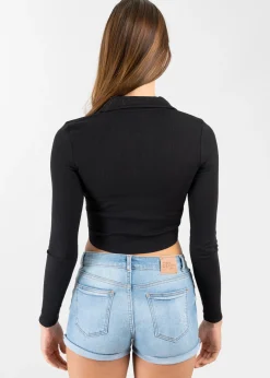 Blusa Corta Cuello Polo