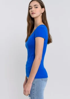 Blusa manga corta cuello v