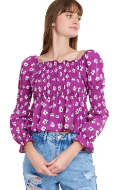 Blusa manga larga escote cuadrado detalle ligas