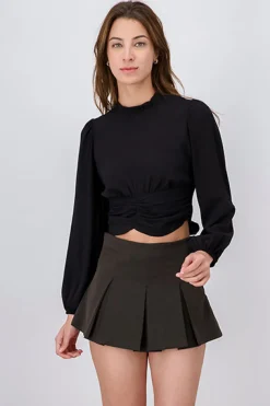 Blusa plisada manga larga abullonada