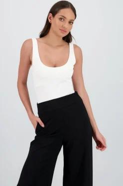 Body liso escote cuadrado Hypsters