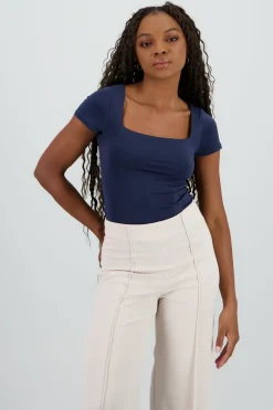 Body manga corta escote cuadrado