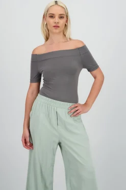 Bodysuit Liso Hombros Descubiertos