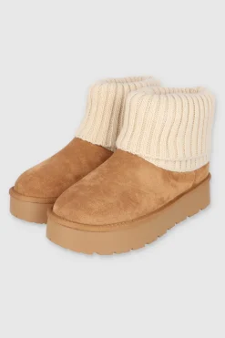 Bota invierno calceta tejida