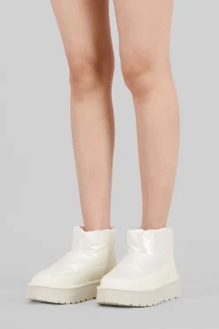 Bota invierno contraste cierre