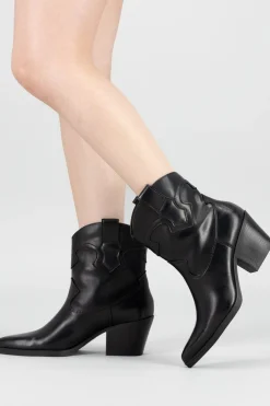 Bota vaquera efecto desgastado