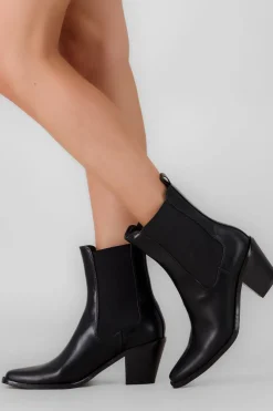 BOTIN ELÁSTICO VAQUERO SENCILLO