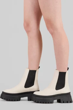 Botín chelsea suela dentada