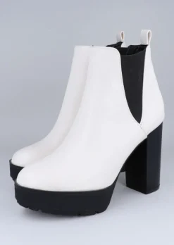 Botín chelsea tacón alto