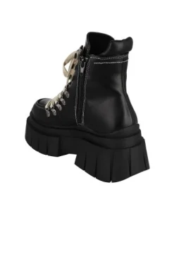 Botín combat plataforma agujetas