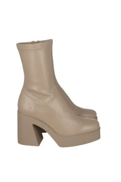 Botín efecto piel ajustado plataforma