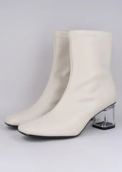 Botín tacón transparente