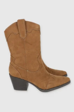 Botín vaquero pespunte punta