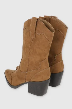 Botín vaquero pespunte punta