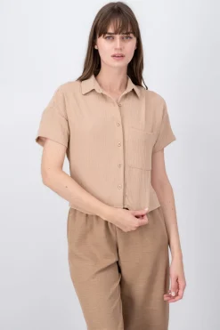 Camisa crop detalle bolsas