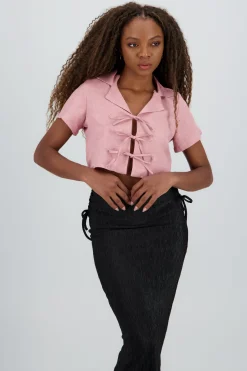 Camisa crop detalle lazo