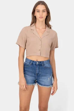 Camisa crop lisa