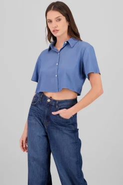 Camisa crop manga corta