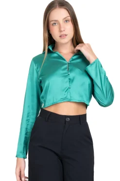 Camisa crop satinada botones