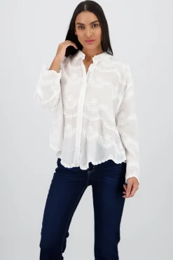 Camisa manga larga detalle cuello bordado botones