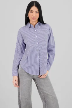 Camisa over rayas detalle abertura