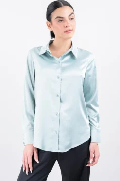 Camisa satín cuello solapa