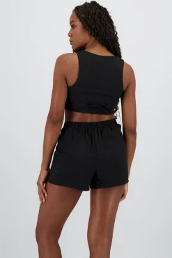 Chaleco corto con textura