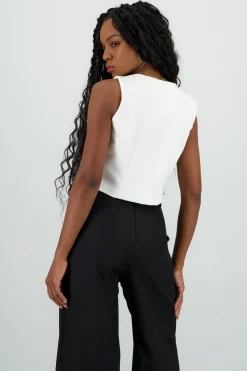 Chaleco crop detalle lazos