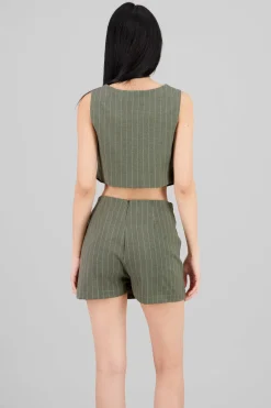 Chaleco crop sastreado rayas