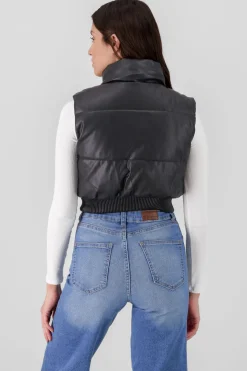 Chaleco PU capitonado con borrego