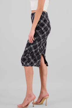 Falda maxi cuadros detalle flores