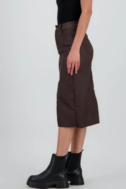 Falda midi pu detalle abertura