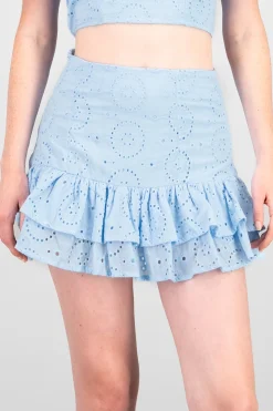 Falda mini olanes textura bordada