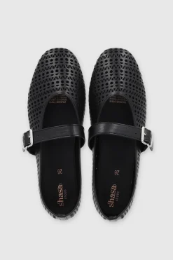 Flat mary jane perforada diseños