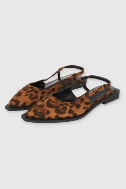 Flat puntal slingback