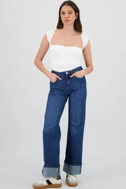 Jeans wide leg básico al corte